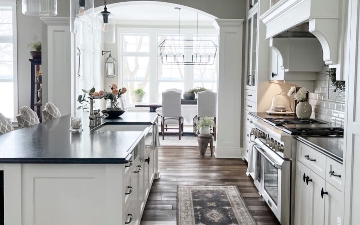 Casually Elegant Country Lake Home, Buffalo, MN Production Peerspace