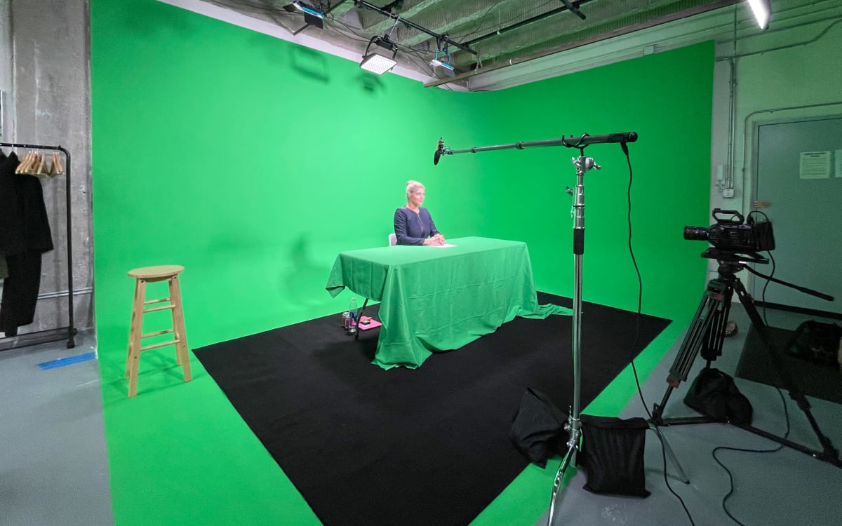 Film Studio in Ravenswood, Chicago, IL Production Peerspace