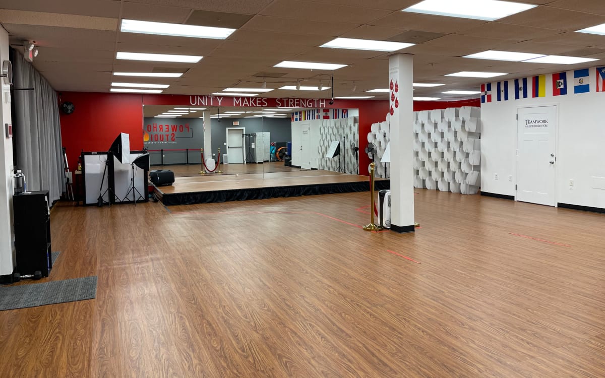 Zumba/Dance Fitness/Yoga Group Fitness Classes, Gaithersburg, MD