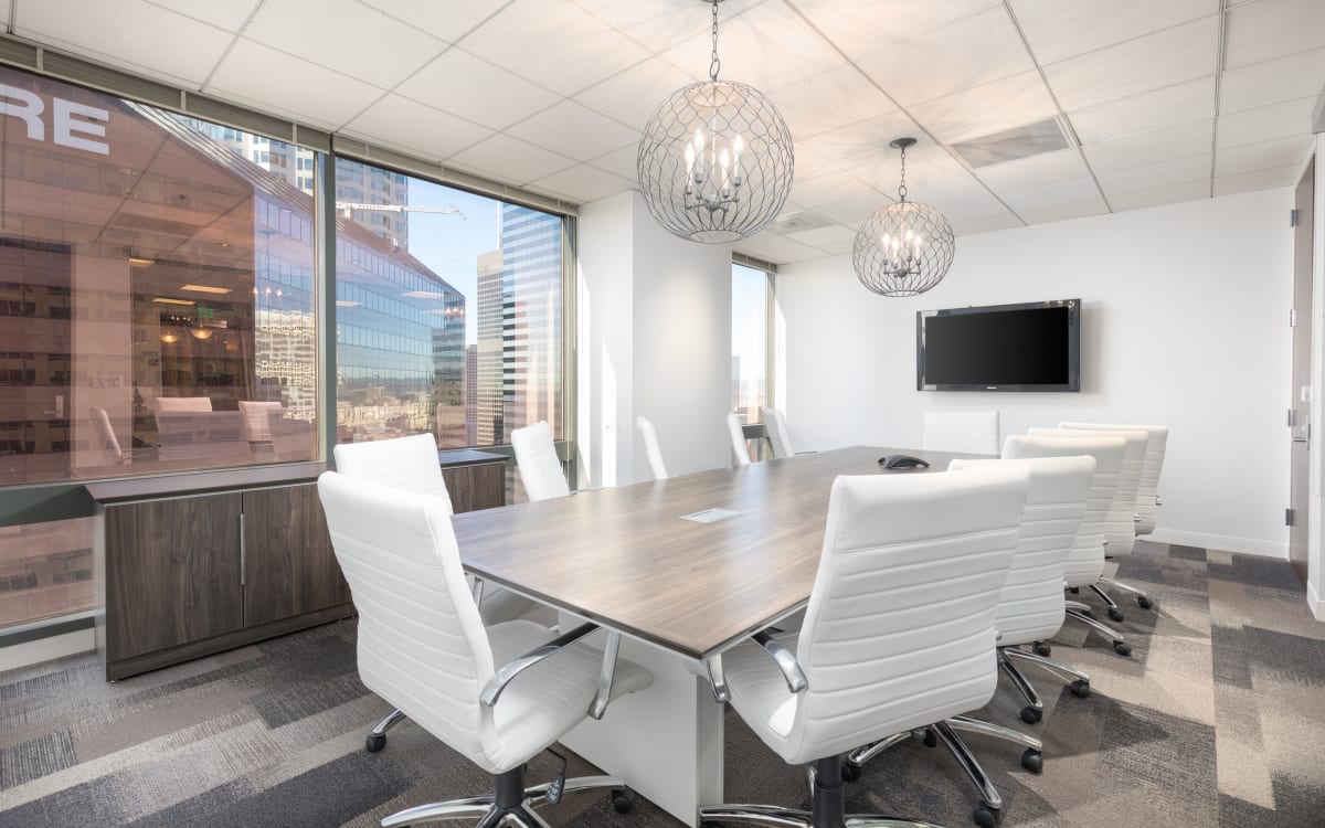 10 Person Conference Room, Los Angeles, CA OffSite Peerspace