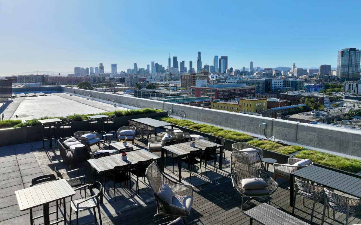 Luxury Rooftop & Lounge Space w/ Premium Skyline View, Los Angeles, CA ...