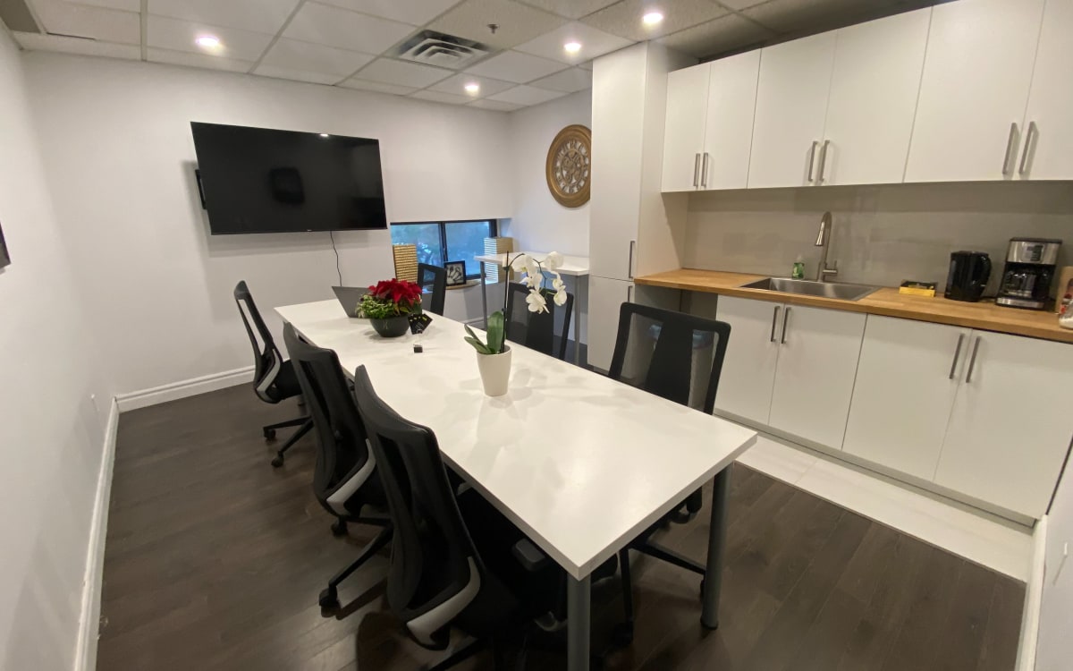 Executive Boardroom with Kitchen at Yonge and 16th, Richmond Hill