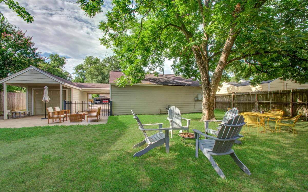 Charming Home With Massive Furnished Backyard., Houston, TX Event