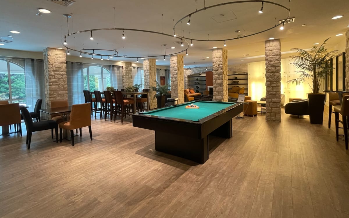 Beautiful Lounge with pool table minutes away from Rockville Town Center, Rockville, MD Event