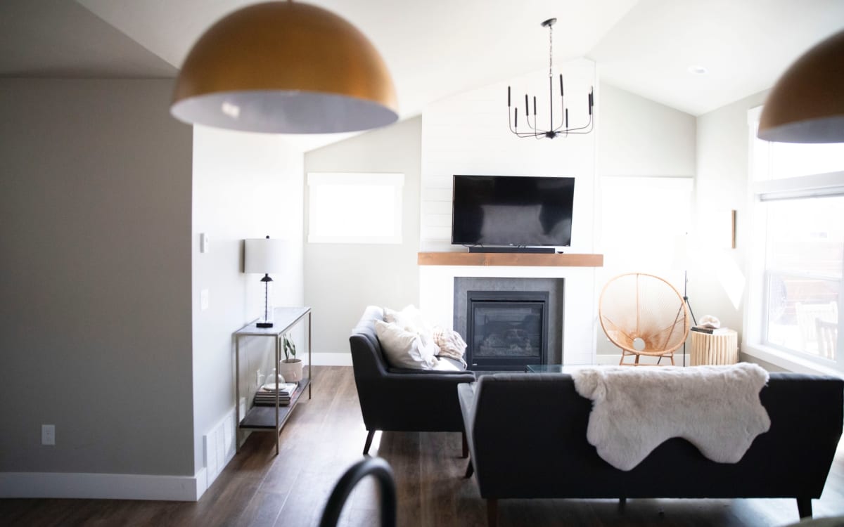 Natural Light Styled Space, Kalispell, MT Production Peerspace