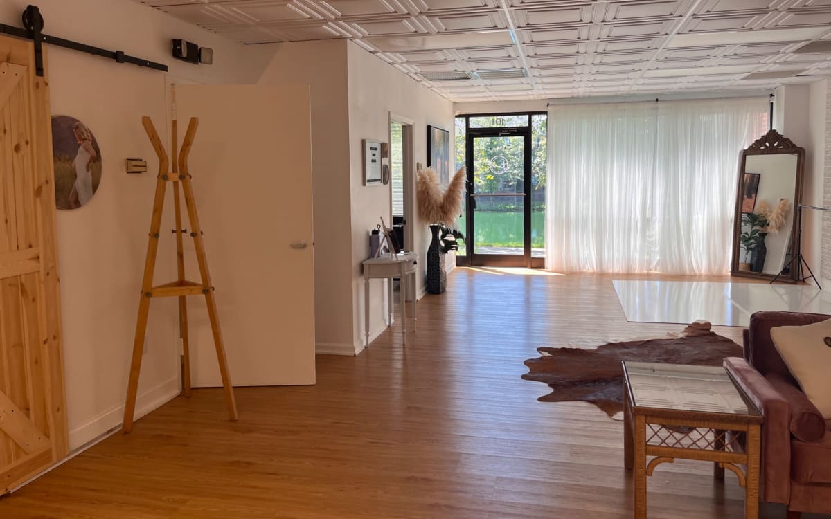 High Point Photography Studio, High Point, NC Event Peerspace