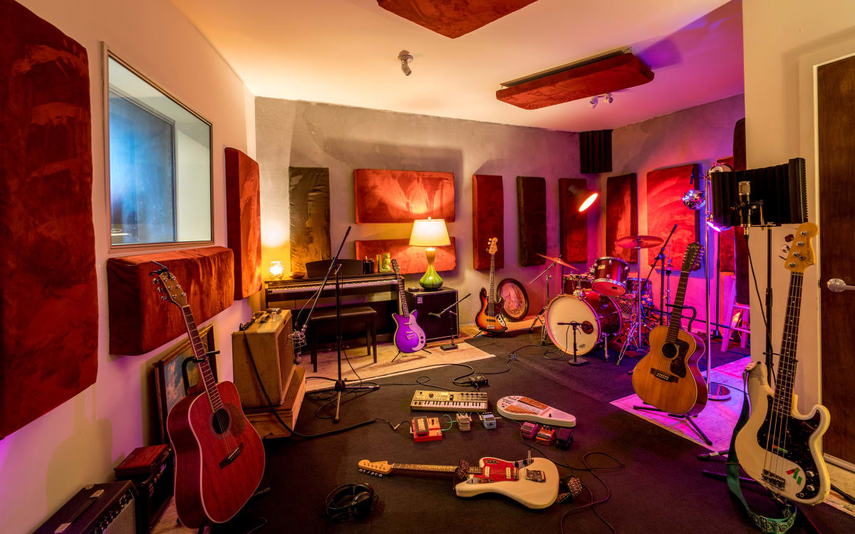The Barber Shop Recording Studio, Los Angeles, CA Production Peerspace
