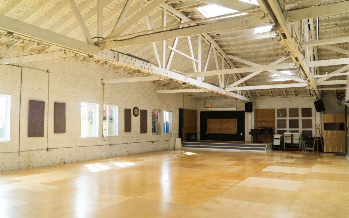 ENTIRE 5,000 sq ft Warehouse Dance Studio Space with Kitchen, Stage