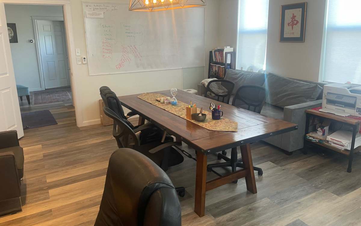 Warm, Private, ClientFriendly Studio for Video Productions w large