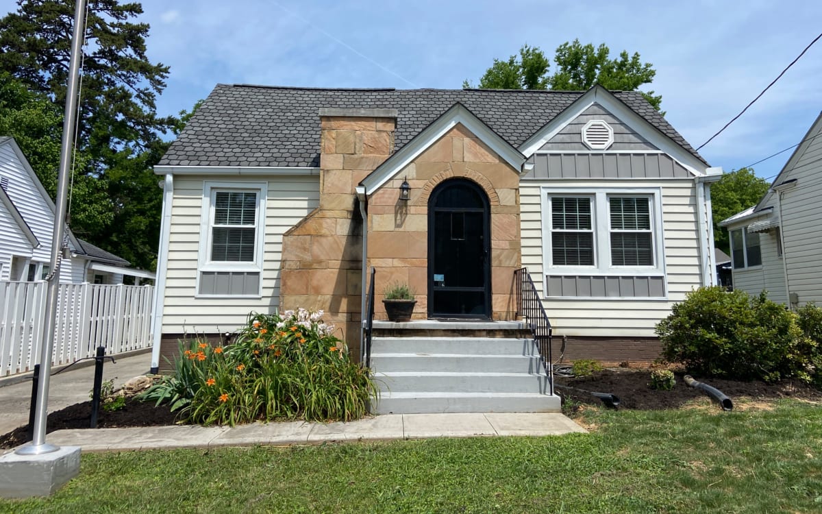 Home like meeting space for birth workers, Knoxville, TN Production