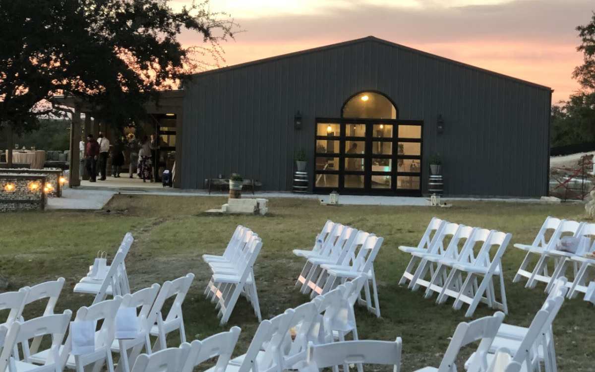 15 Acre Retreat in the Texas Hill Country with panoramic views and ...