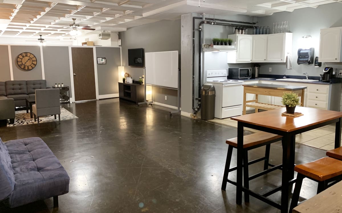 Urban Loft in beautiful Arts District, Pomona, CA Event Peerspace