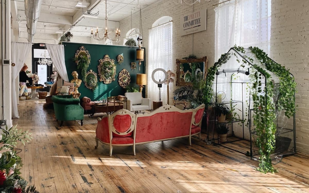 Mod Bettie Portrait Boutique Chic, European Inspired Downtown