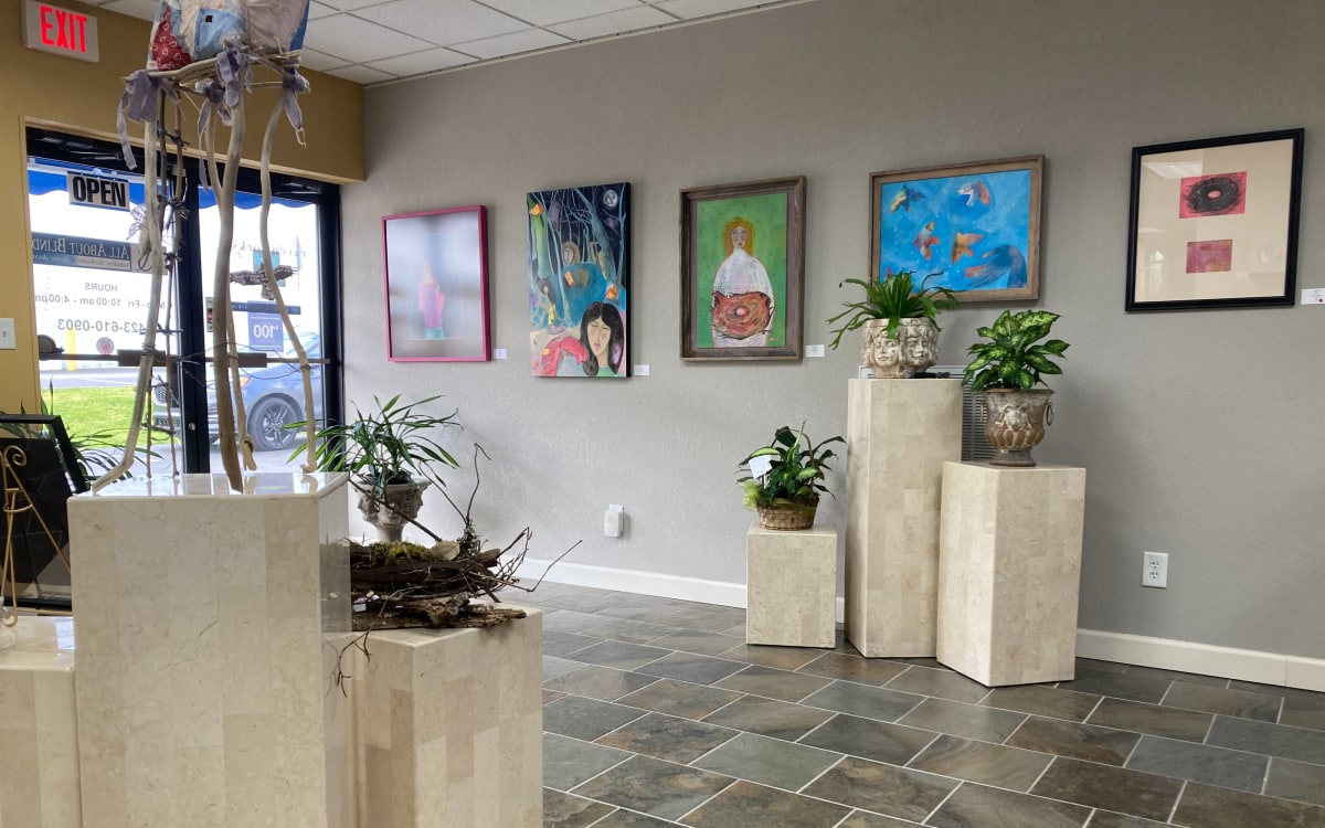 Urban Art Gallery with Kitchen, Johnson City, TN Production Peerspace