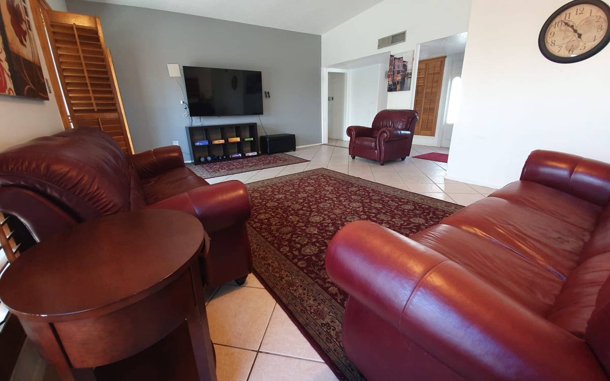 HUGE Central area home w/ AMAZING Backyard w/ POOL, El paso, TX Event