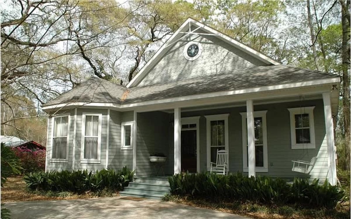 Charming Home Surrounded by Old Live Oak Trees, Abita Springs, LA