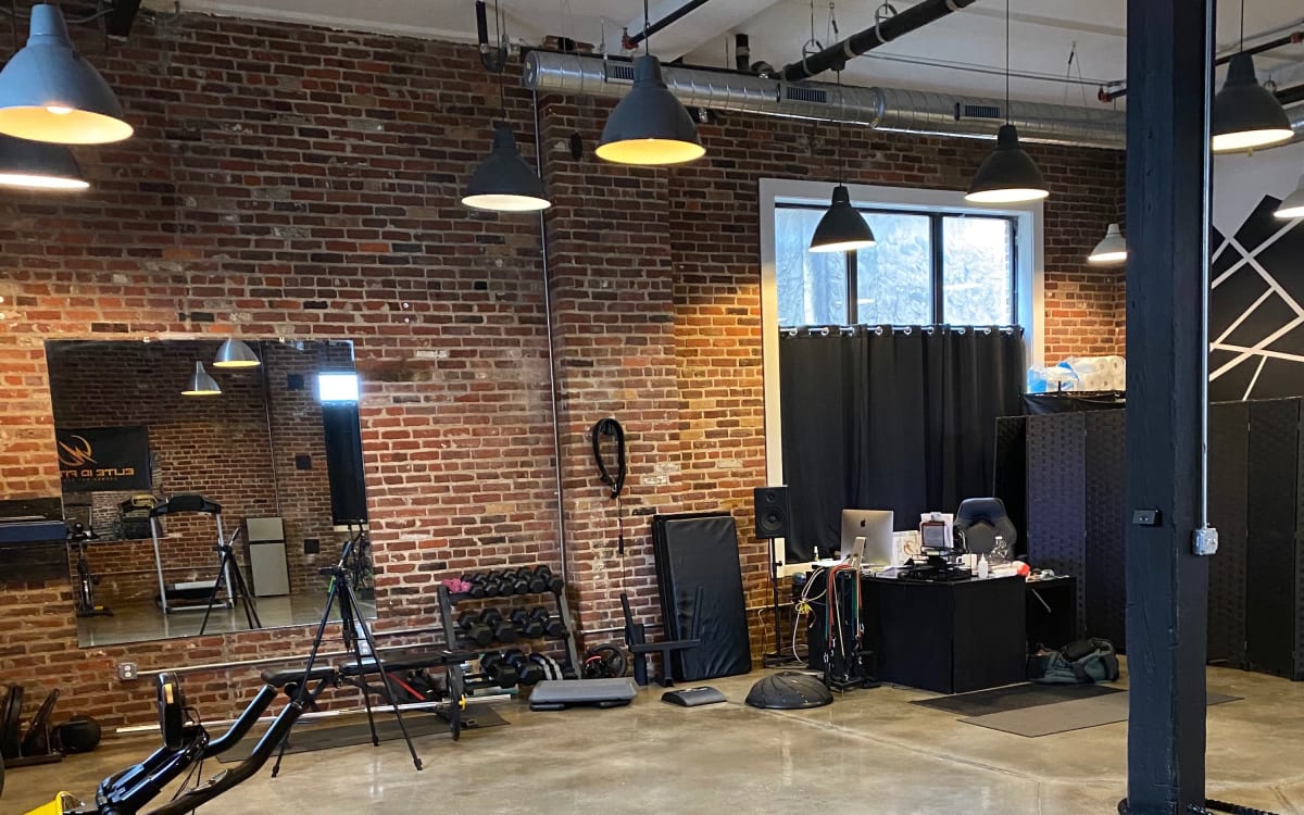 Industrial Style Loft with Natural Light, Philadelphia, PA | Production ...