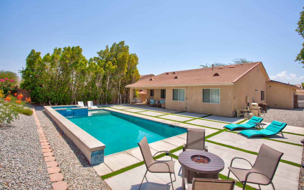 Artistic and Spacious New Property, Desert Hot Springs, CA Production