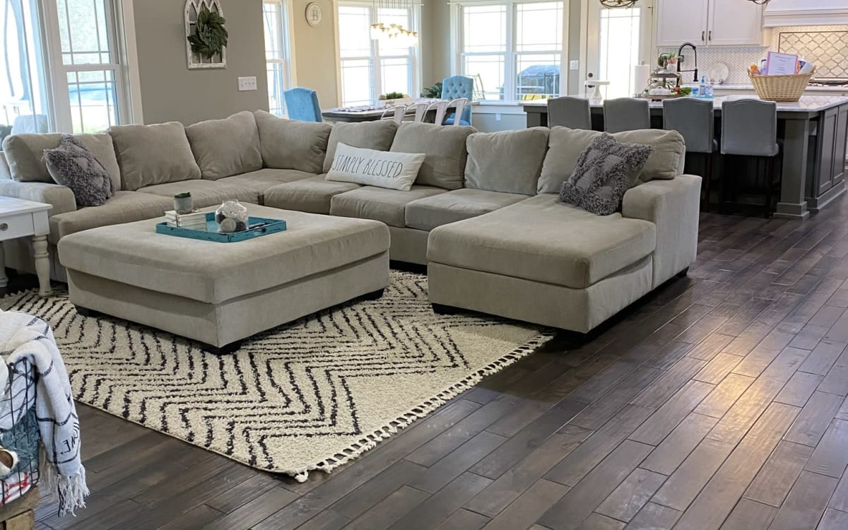 Beautiful New Custom Built Production Home, Bristol, TN Production