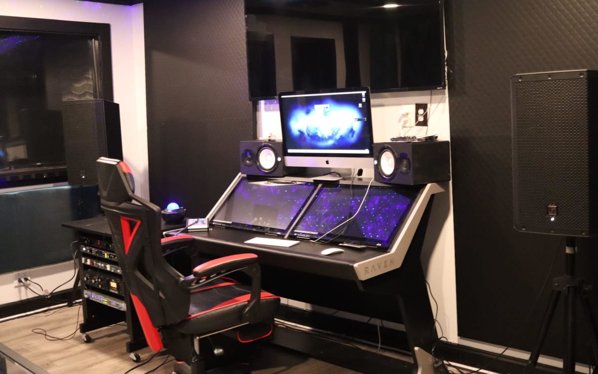 Decatur Studio with industry standard sound and equipment, Decatur, GA ...