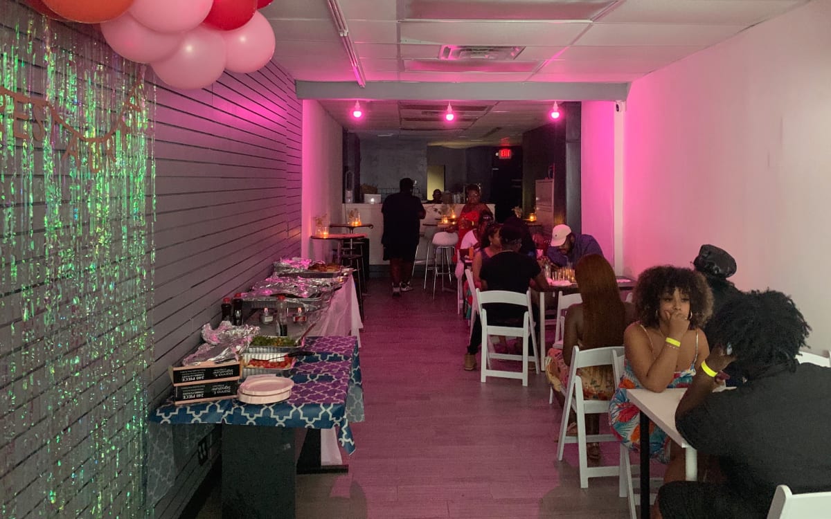 Chair rental bronx deals