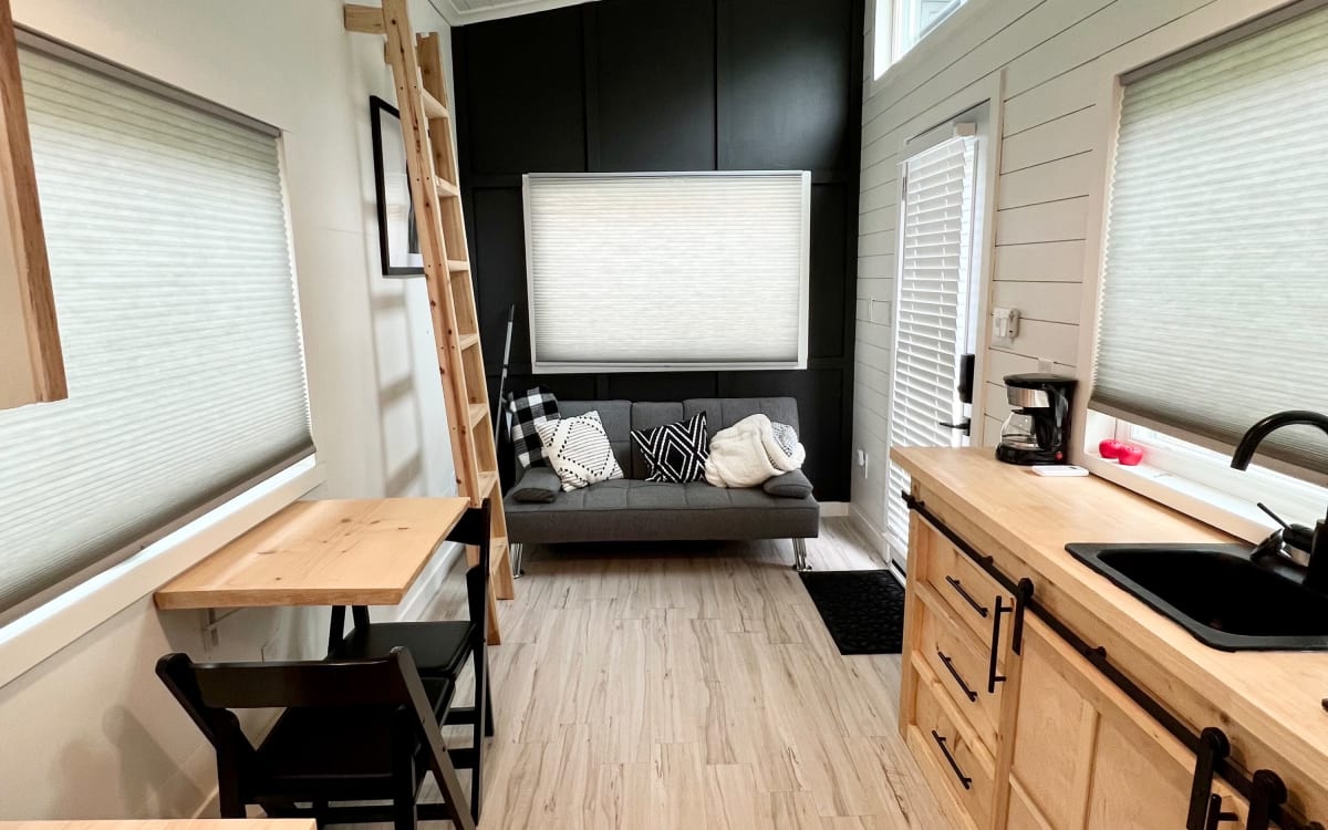 Modern Tiny Home, Atlanta, GA Production Peerspace