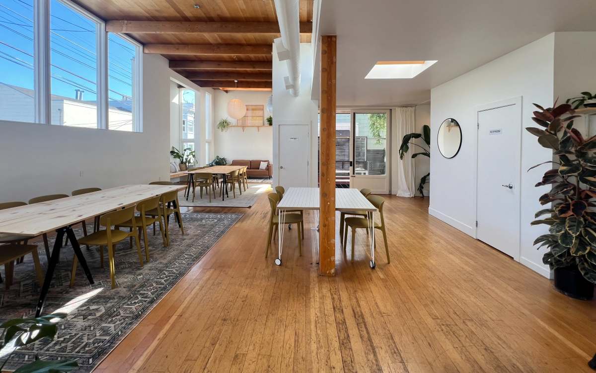Gallery Detail: Large Loft In The Marina For Your Next Event San