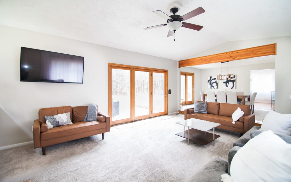 Private Cabin in The Pines Big Red Barn, Beulah, MI OffSite