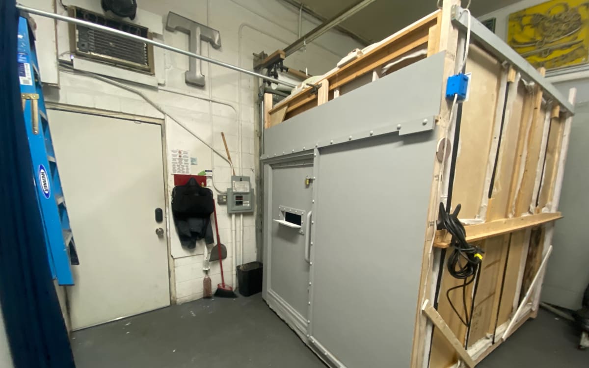 Asylum / Padded Cell Standing set mini studio, VAN NUYS, CA