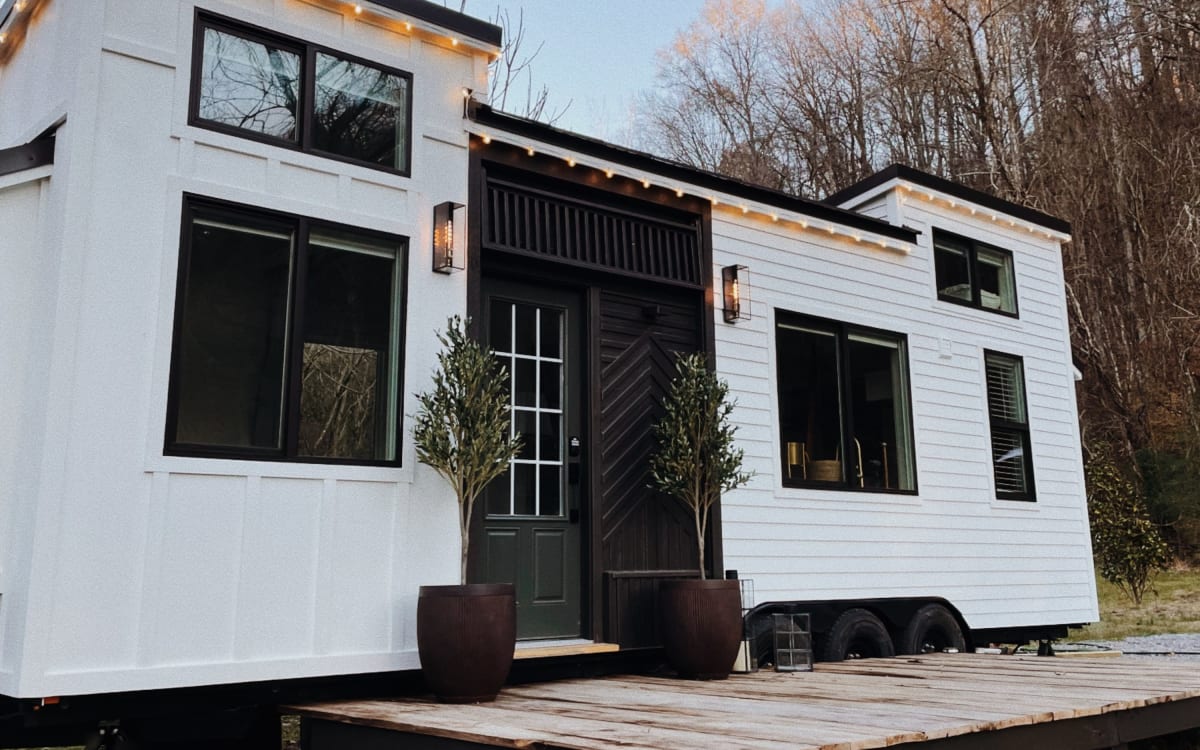 Luxury Tiny Home in the county of Leiper's Fork, Franklin, TN ...
