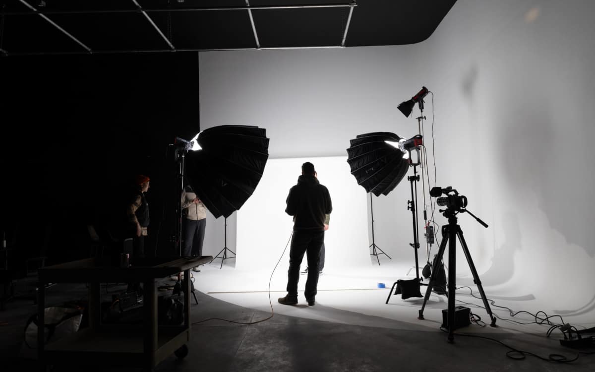 Photo/Video Production Studio with Large Cyc Wall and Customizable Sets ...