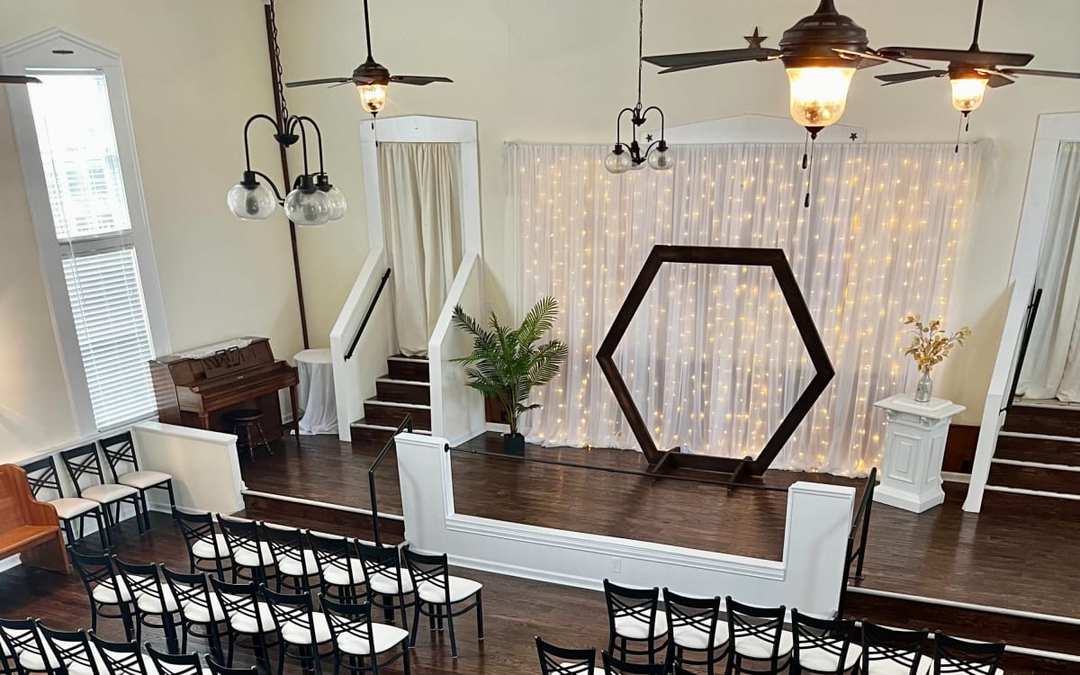 Historic Renovated 1800's Chapel & Banquet Hall near St Charles, Mo