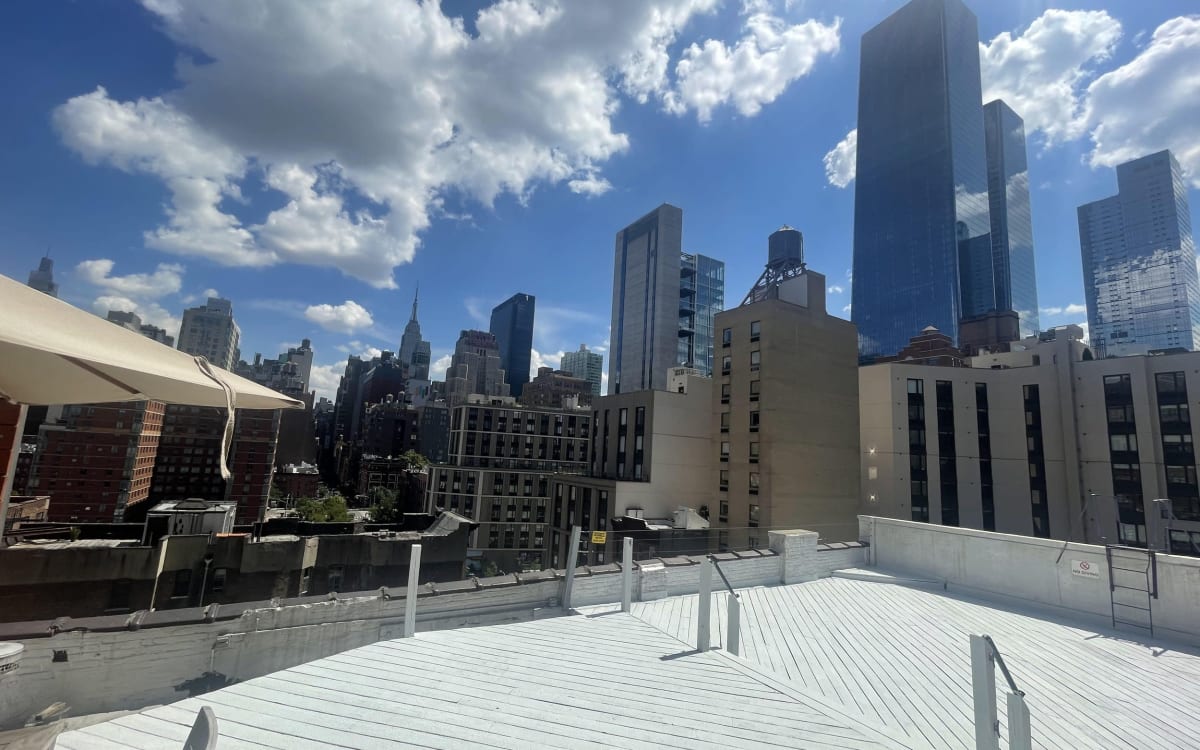 Hudson Yards Rooftop with Unmatched Iconic View, New York, NY