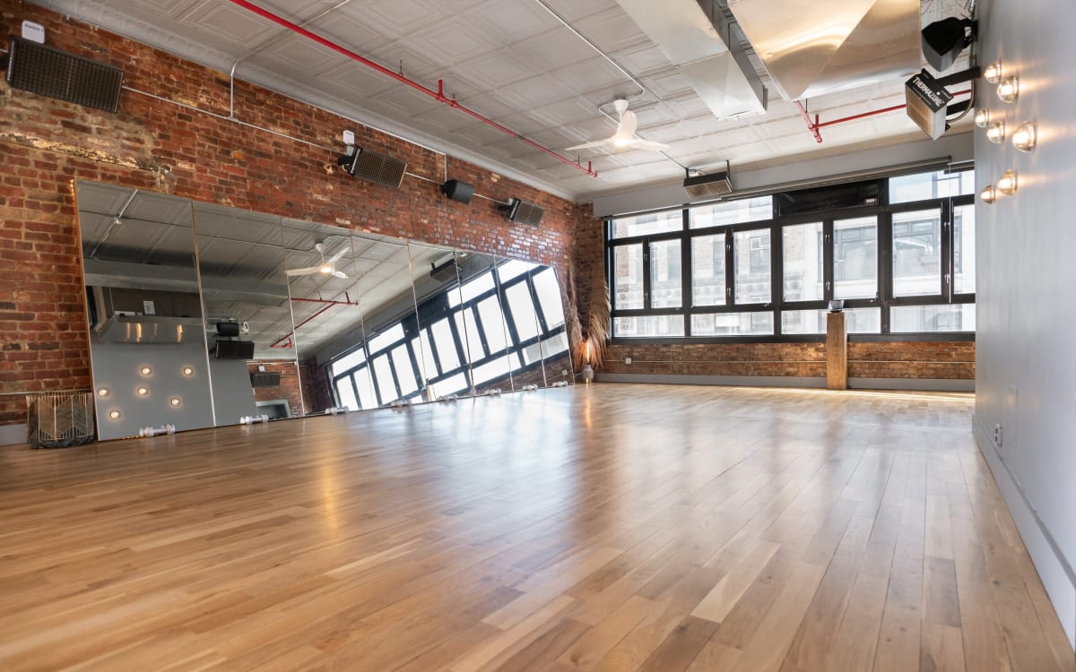 Industrial Studio Space with Large Mirror, New York, NY Production