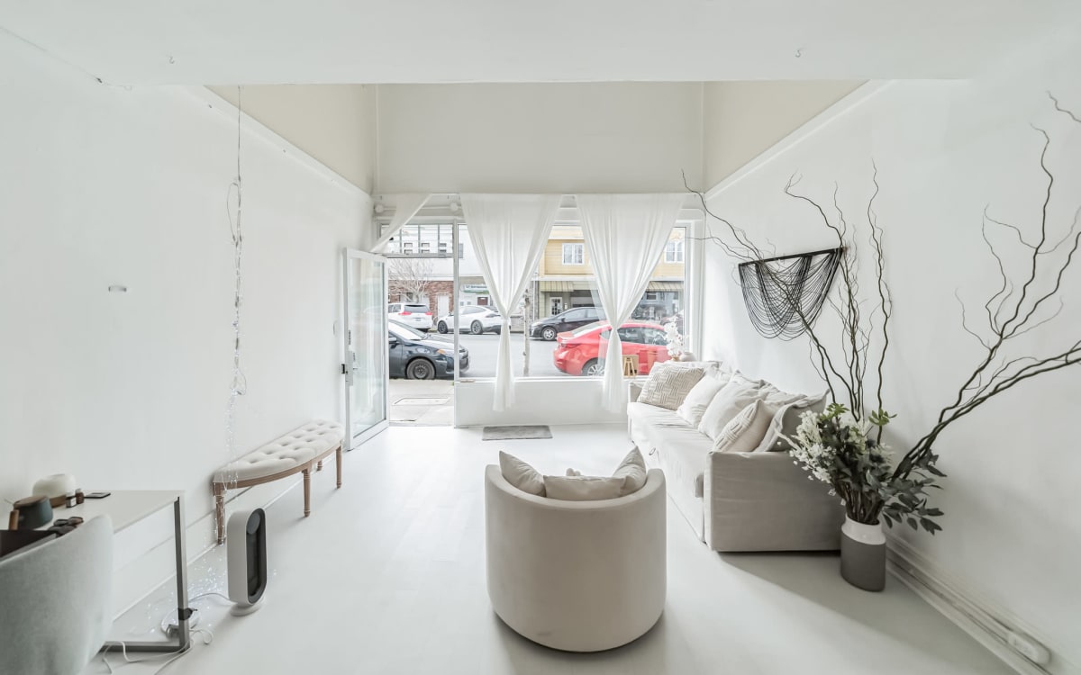 Decorate Your Own Natural Light Studio in Heart of Inner Sunset, San