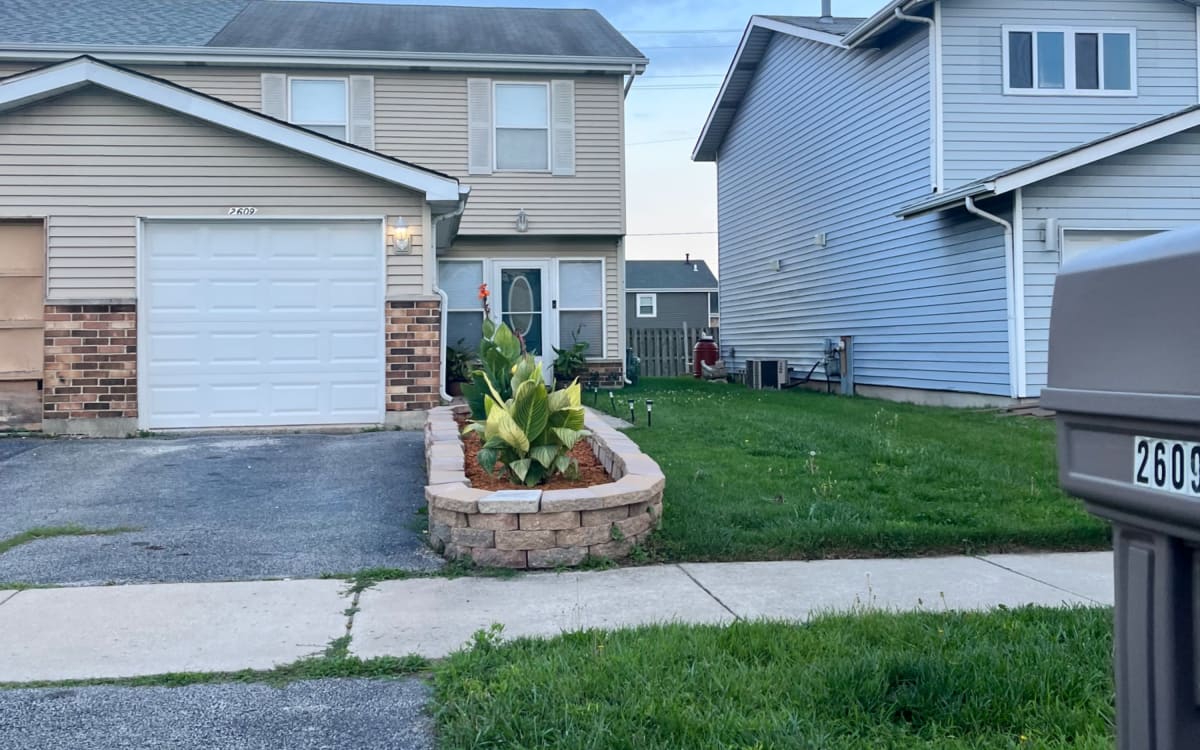 Martha’s Spacious + New Place, Burnham, IL Production Peerspace