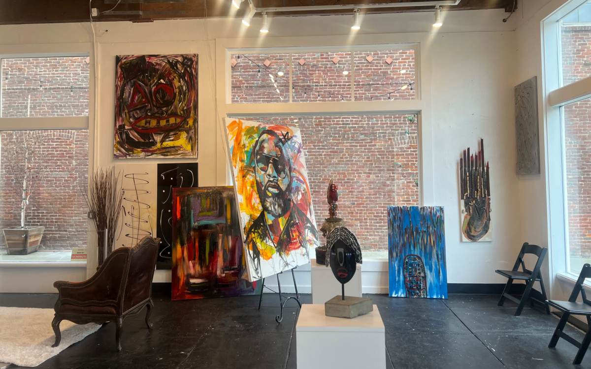 Downtown Art Gallery with Large Windows, Oakland, CA | Event | Peerspace