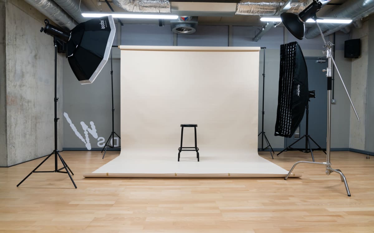 East London Photography Studio, London Production Peerspace