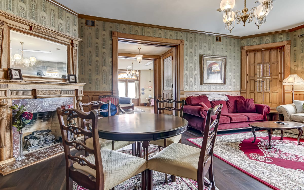 The Bressmer Historical Victorian Manor Downtown, Springfield, IL