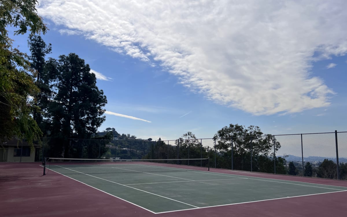 Sunshine Pool and Tennis Court, Glendale, CA Production Peerspace