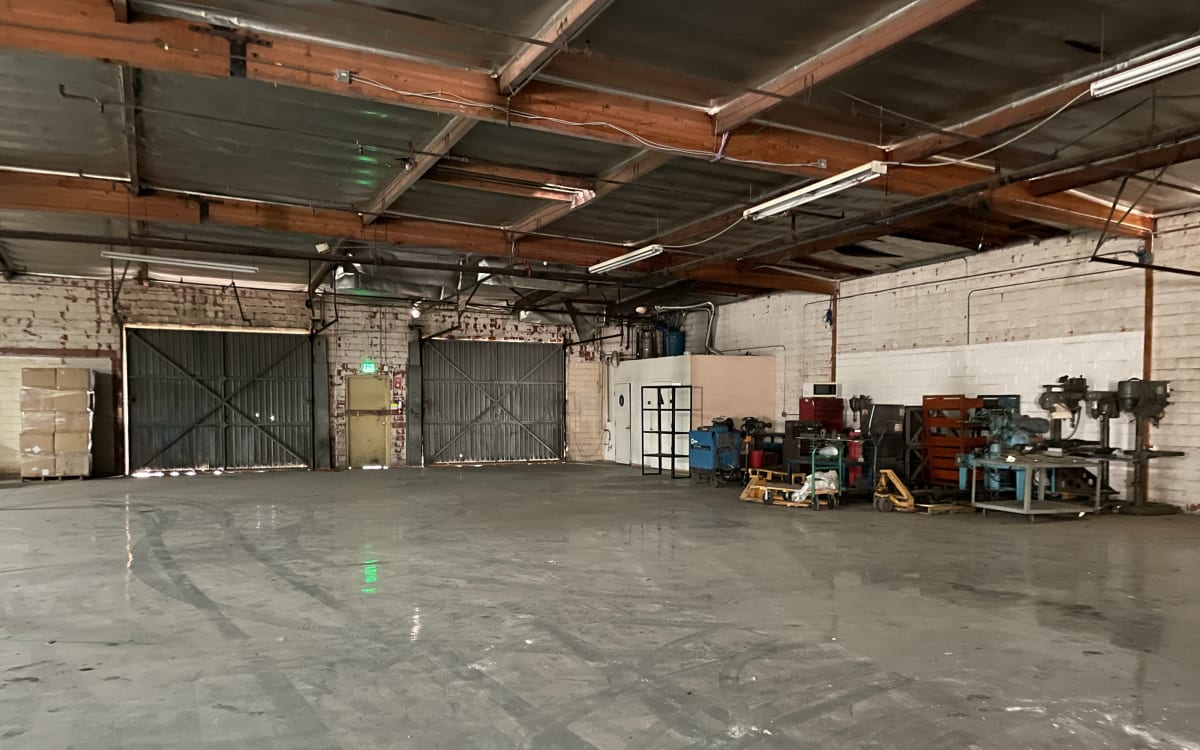 Industrial Brick Warehouse, Sun Valley, CA Production Peerspace