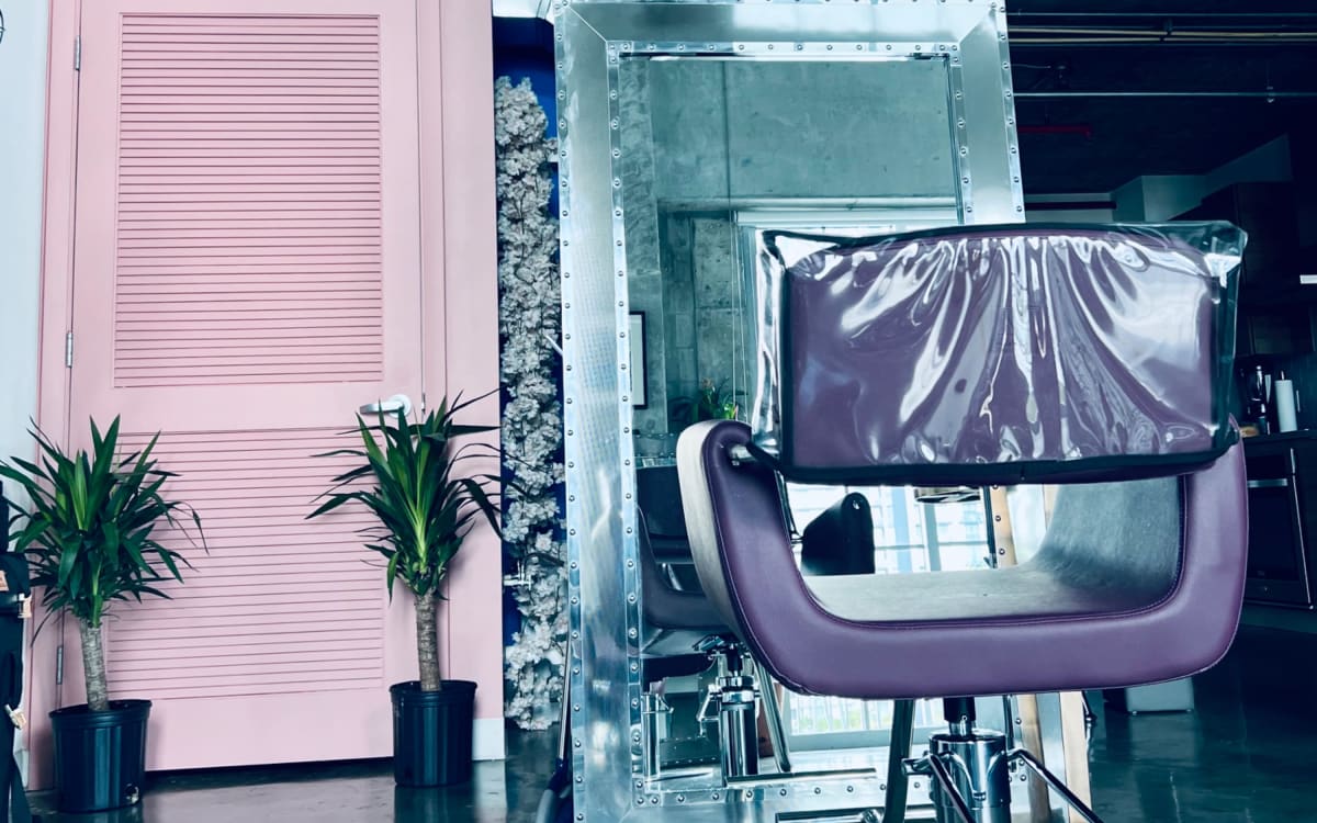 Huge, Vibey, Arts District Salon Loft and Terrace., Miami, FL