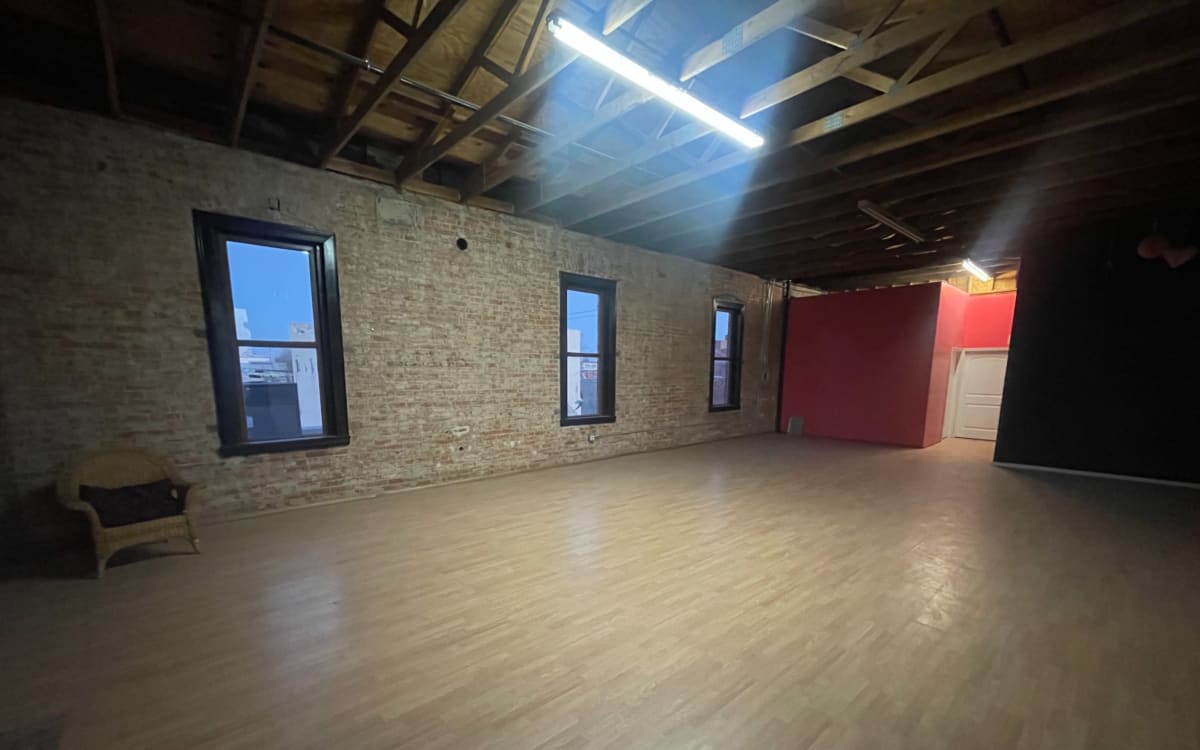 Downtown Lemoore Photo and Video Space with Natural Light, Lemoore, CA