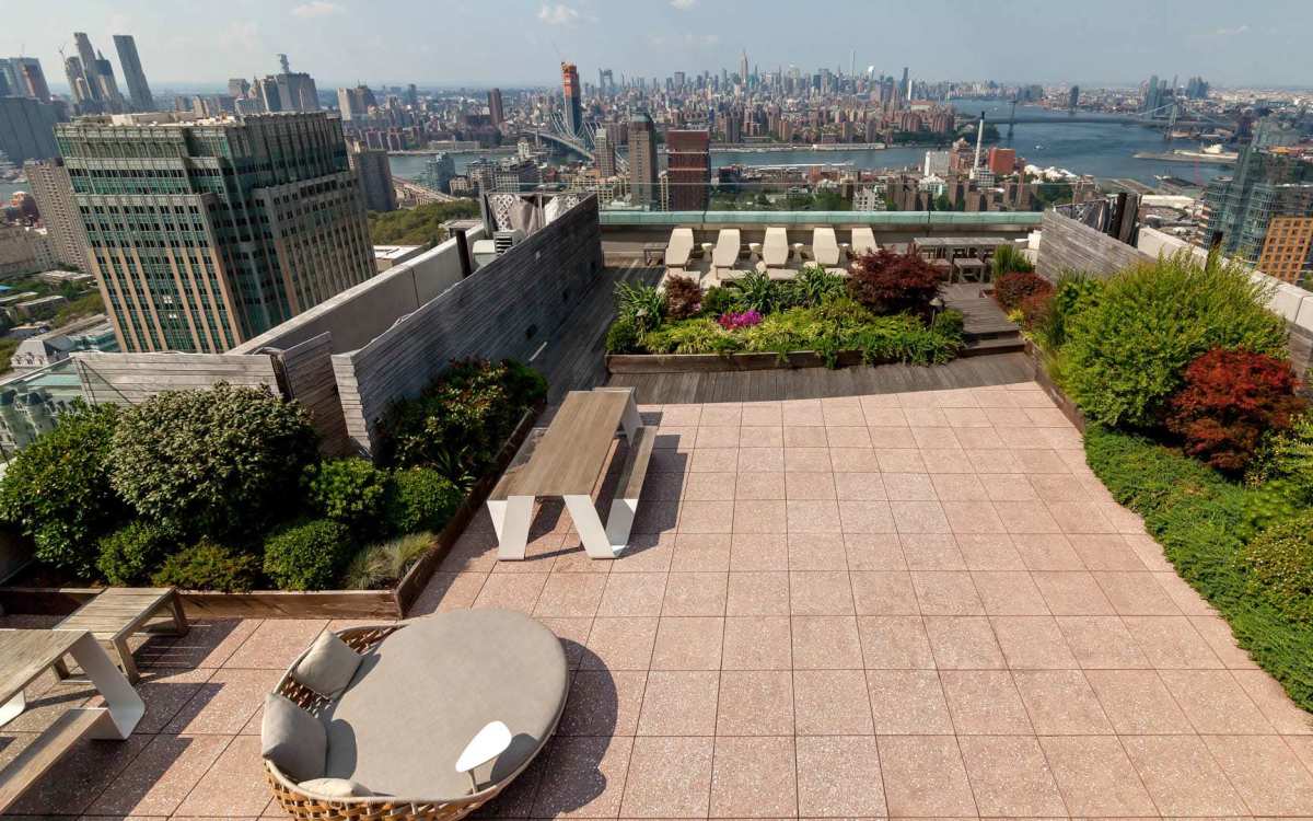 51st floor lounge- Brooklyn Sky Room, Brooklyn, NY | Production | Peerspace