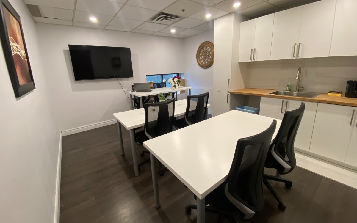 Executive Boardroom with Kitchen at Yonge and 16th, Richmond Hill