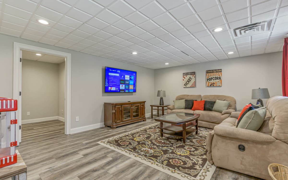 Renovated 5 Bedroom Home In Cartersville Minutes From Lake Point Sports Complex, Cartersville