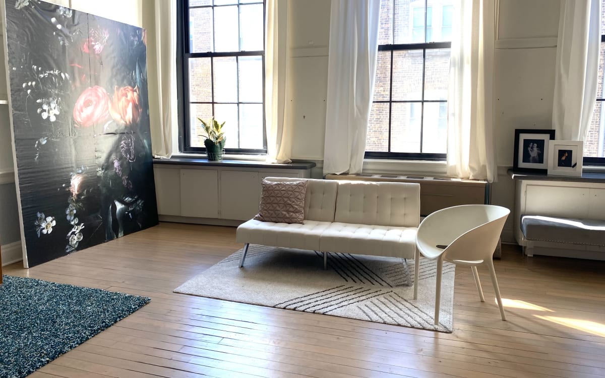 Horizon Photography Natural Light Studio in Beautiful Evanston