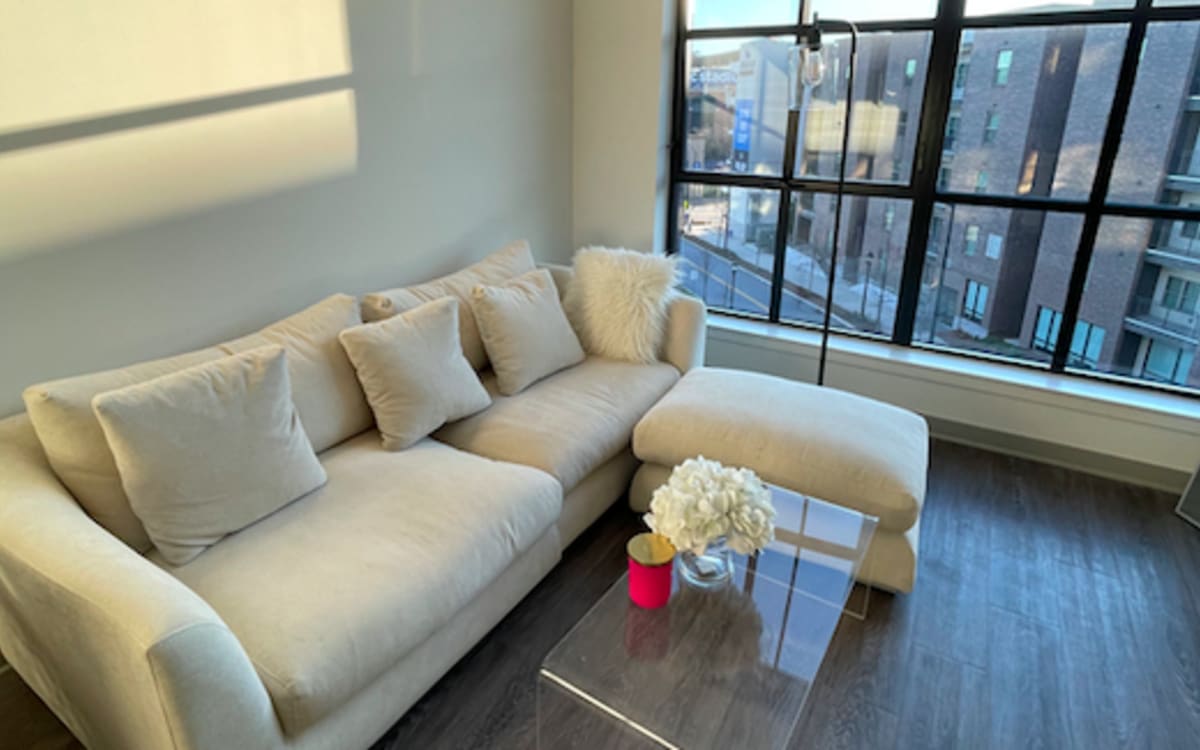 Chic Minimal Luxury One Bedroom Apartment ATL, Atlanta, GA
