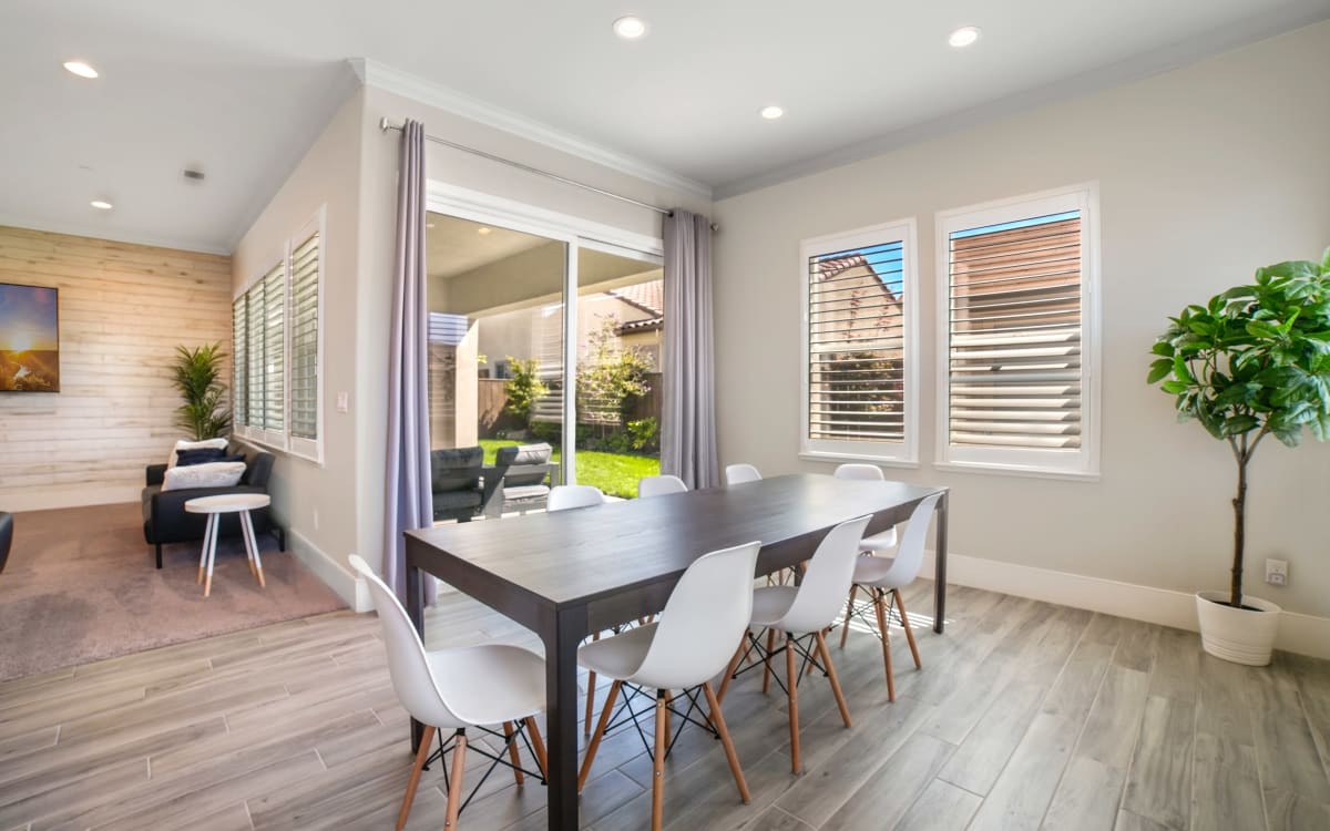 Modern Luxury Family Home, Lodi, CA OffSite Peerspace