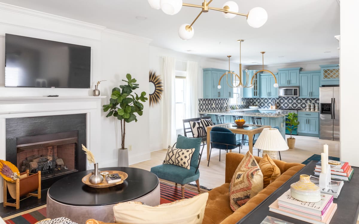 Showstopper Designer Furnished Rental Home at Prime Location in